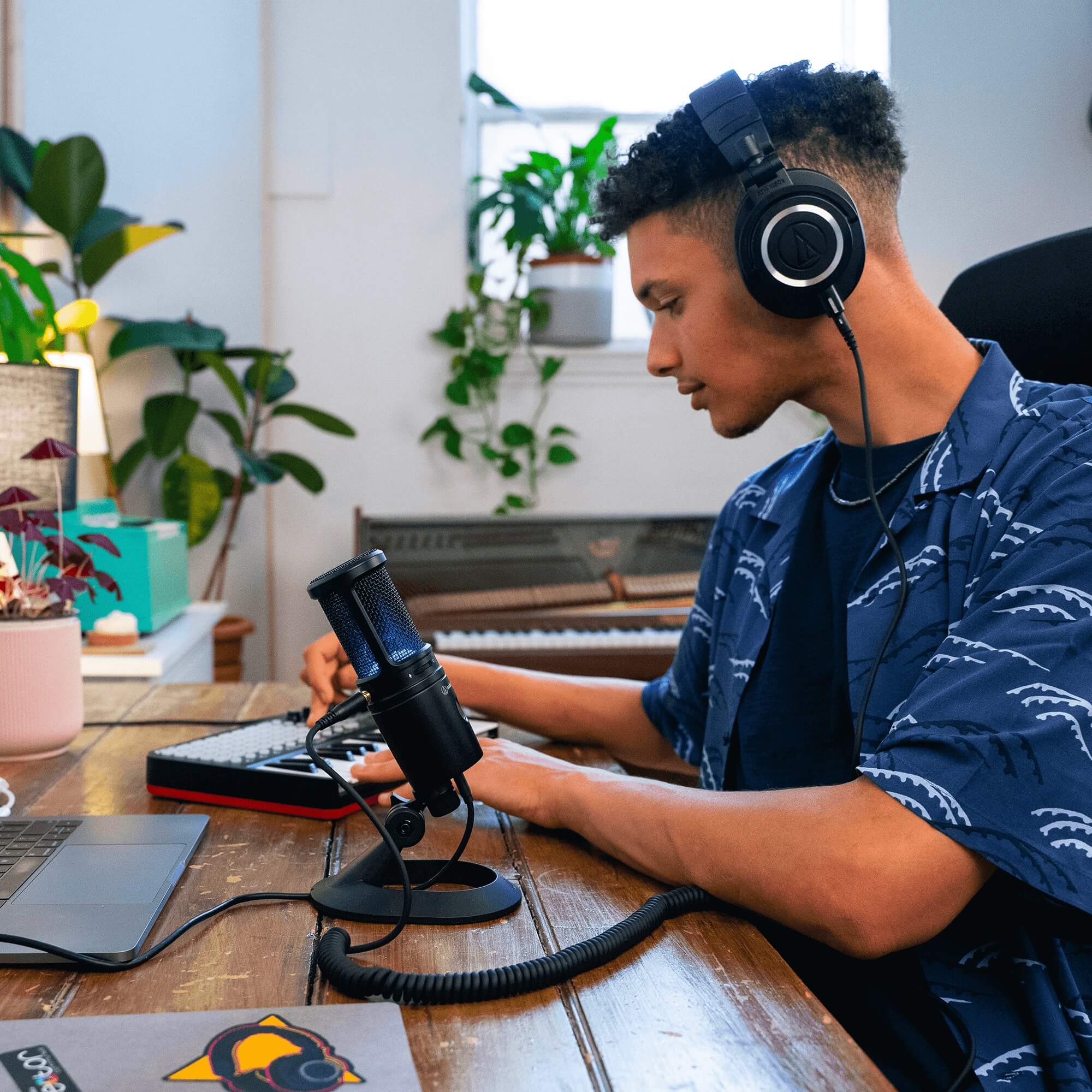 Audio-Technica AT2020USB-X - Cardioid Condenser USB Microphone being used to create music