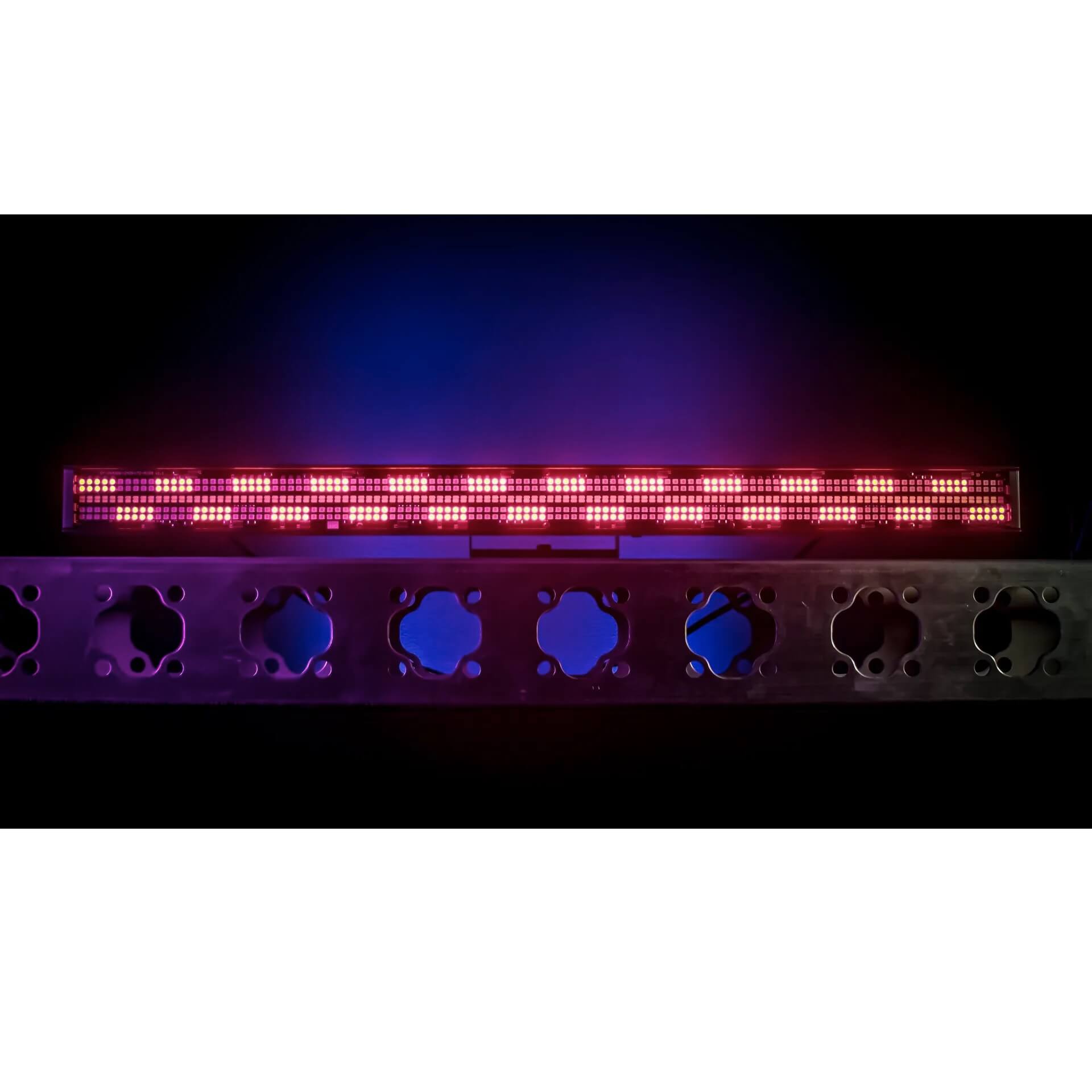 Blizzard Lighting StormChaser SuperHot - 1m LED Linear Effect Fixture
