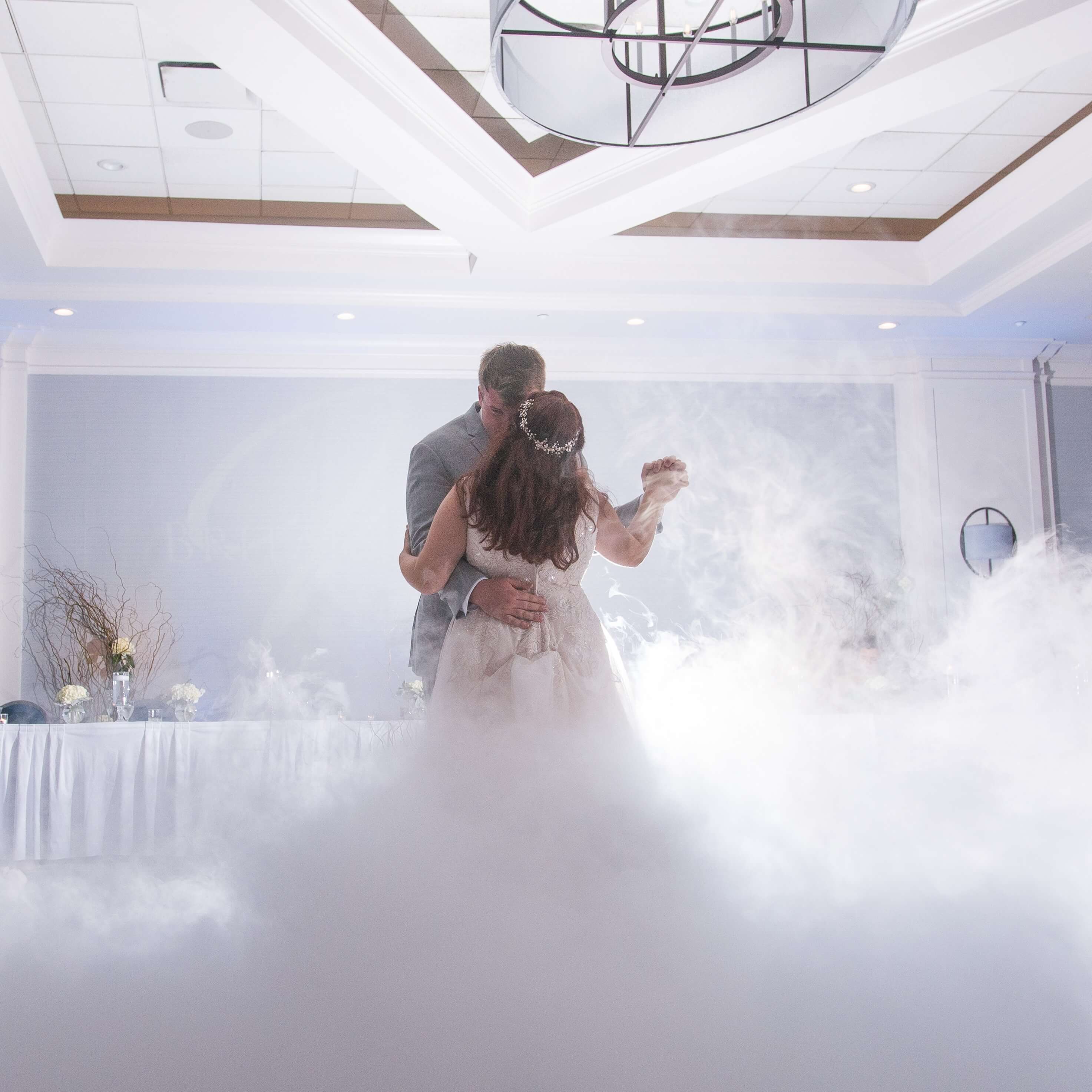 Chauvet DJ Cumulus HP - Professional Low-Lying Fog Machine, wedding