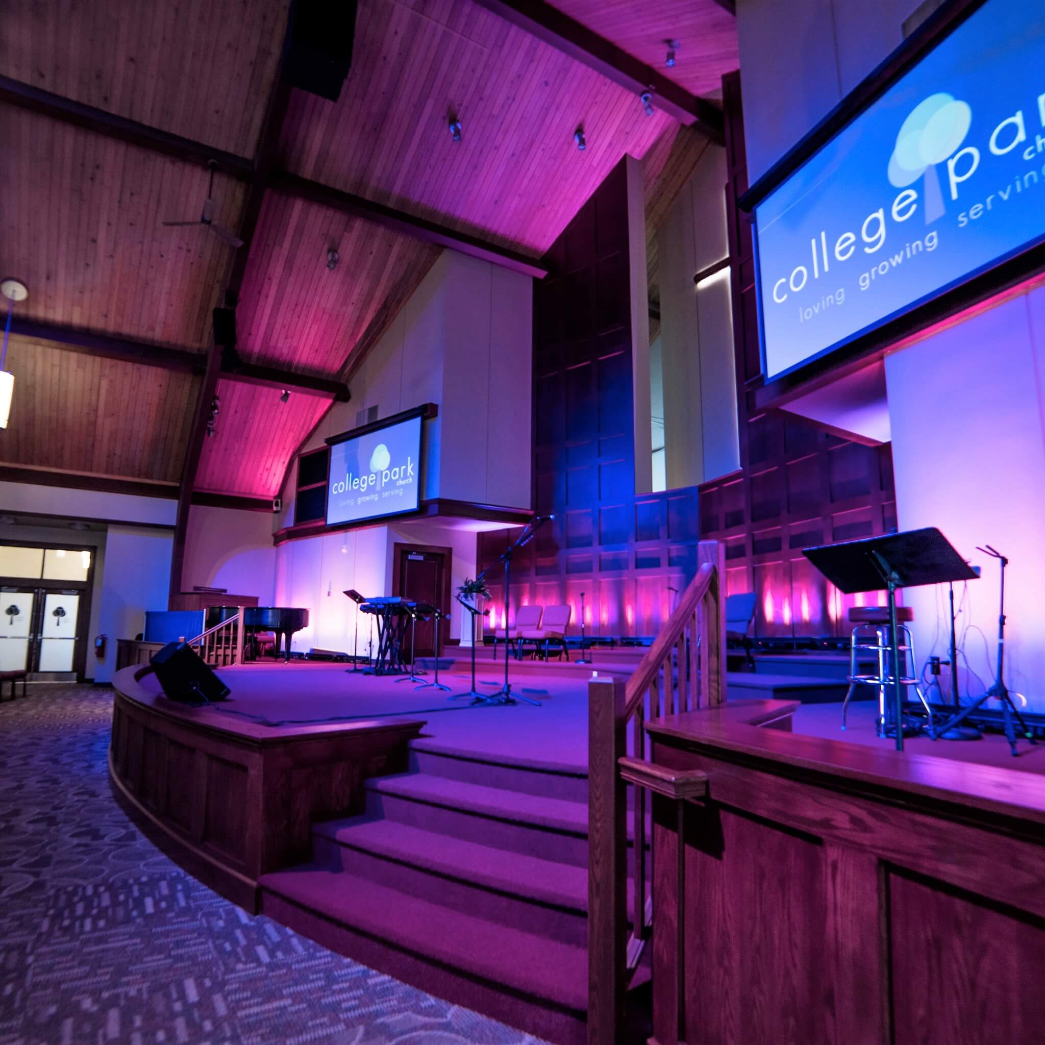 Chauvet DJ EZPar 64 RGBA ILS - Battery-Operated RGBA LED Wash Light, in church