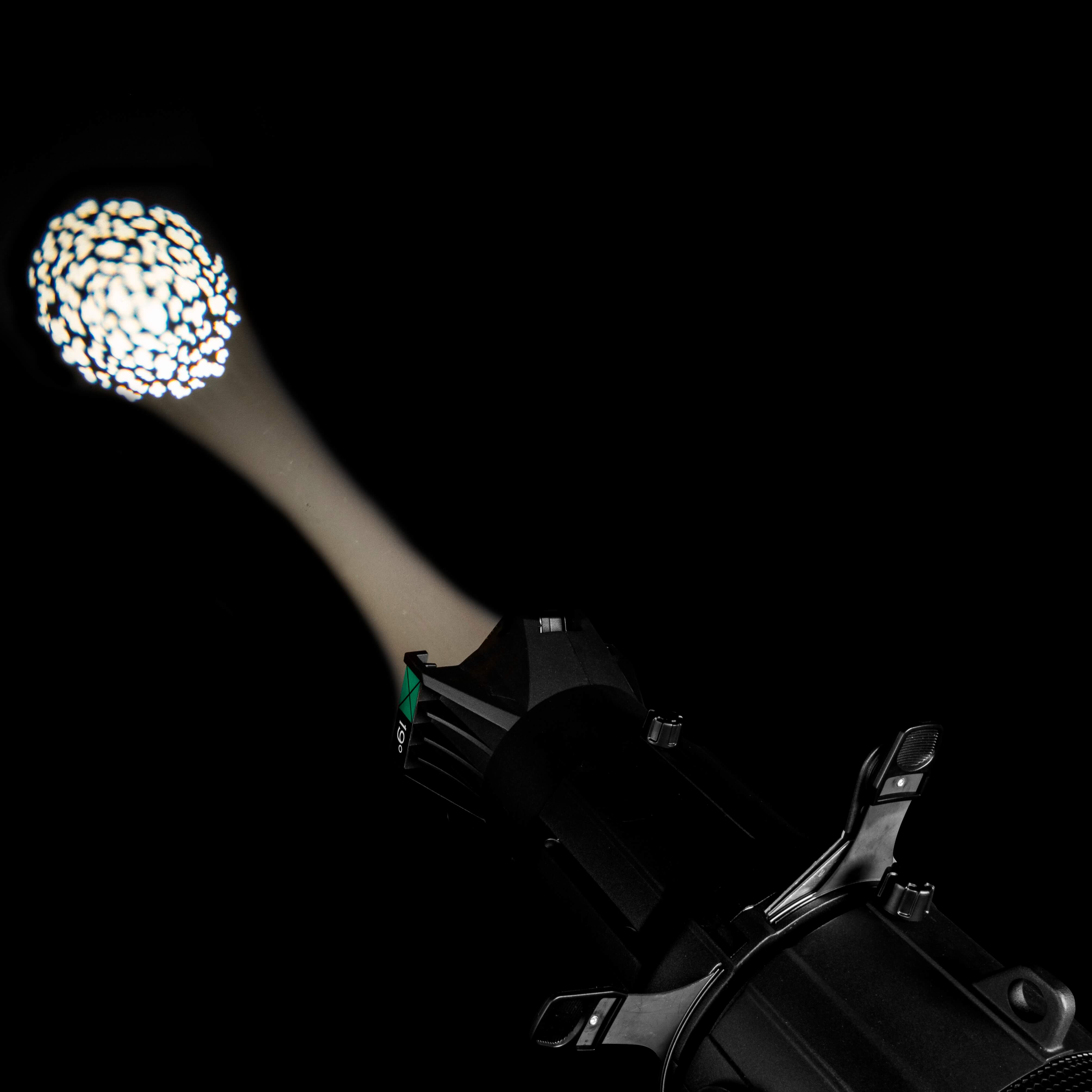 Chauvet Professional Ovation E-260CW - 230W Cool White LED Ellipsoidal