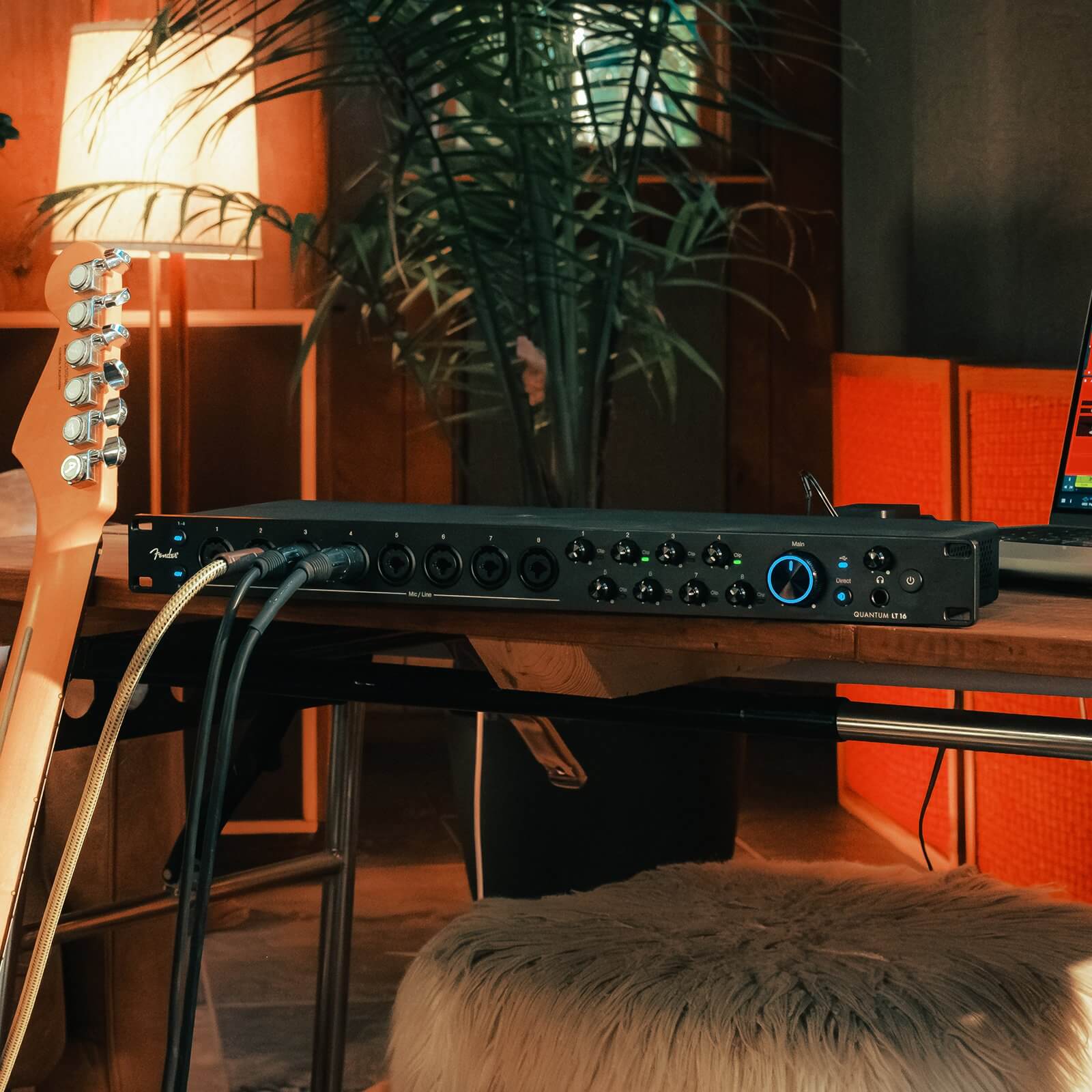 Fender Quantum LT 16 - 16x8 USB-C Audio Interface, home studio