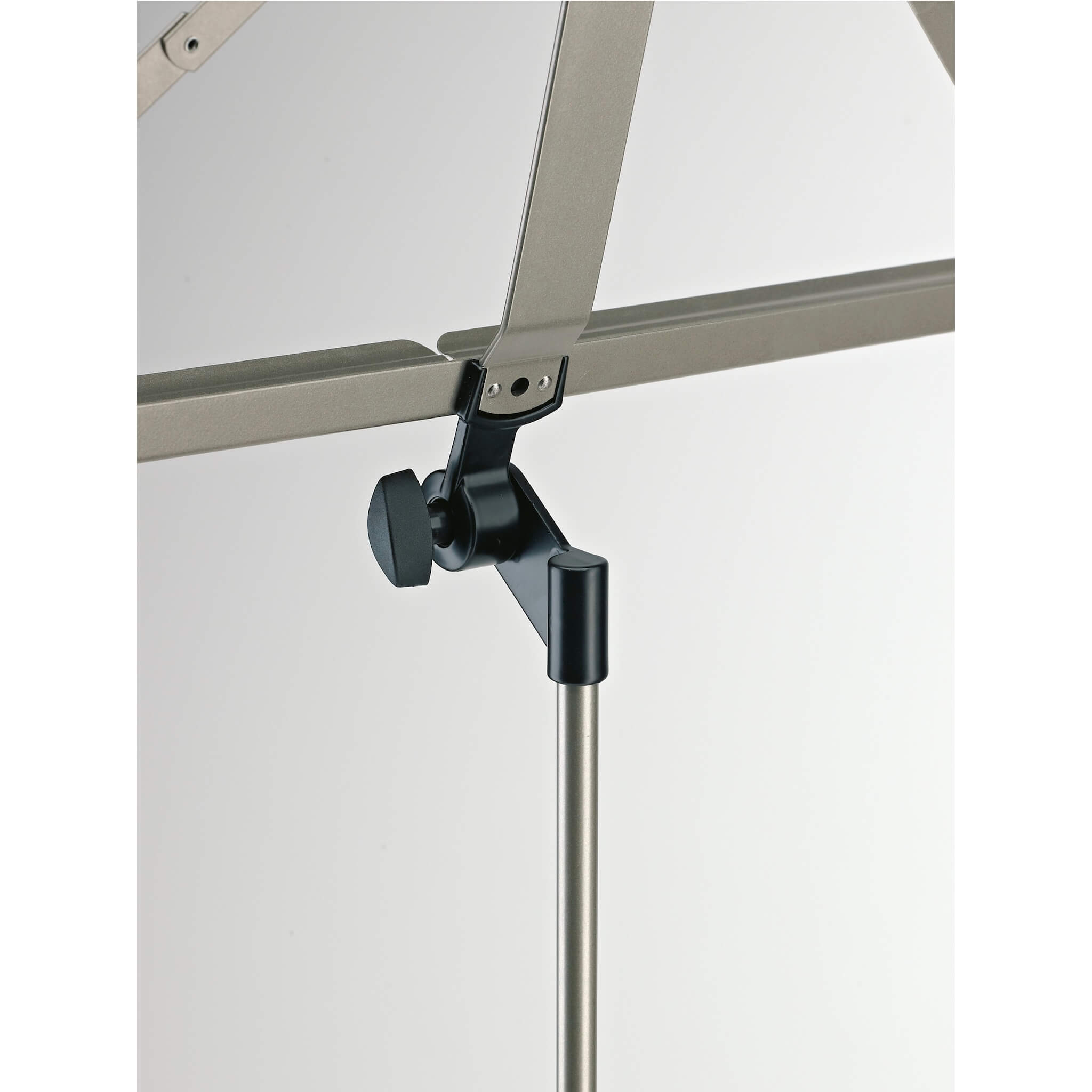 Konig & Meyer 107 - Music Stand, tilt adjustment