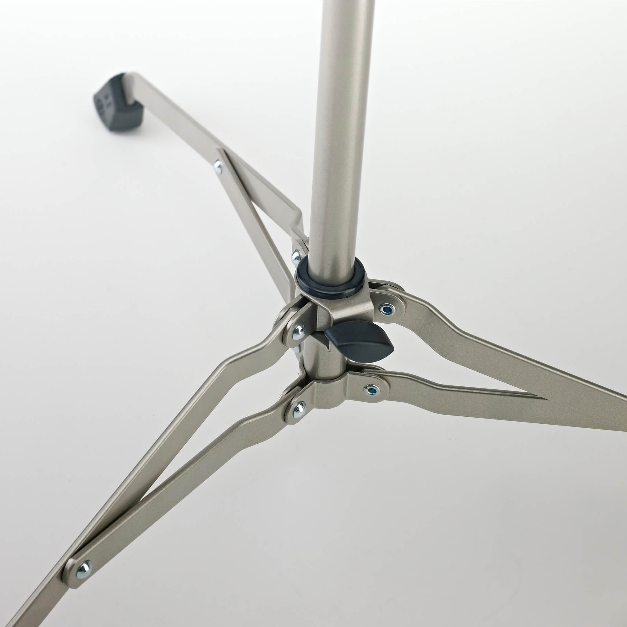 Konig & Meyer 107 - Music Stand, tripod adjustment