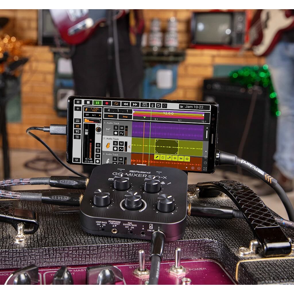 Roland GO:MIXER PRO-X - Audio Mixer for Smartphones, studio