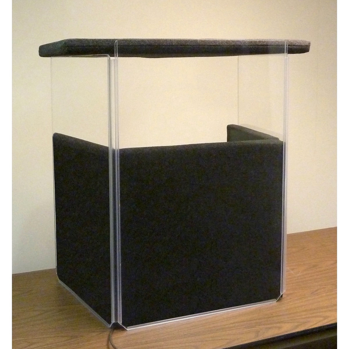 ClearSonic IPT - IsoPac T Table-top Vocal Isolation Booth Package, side