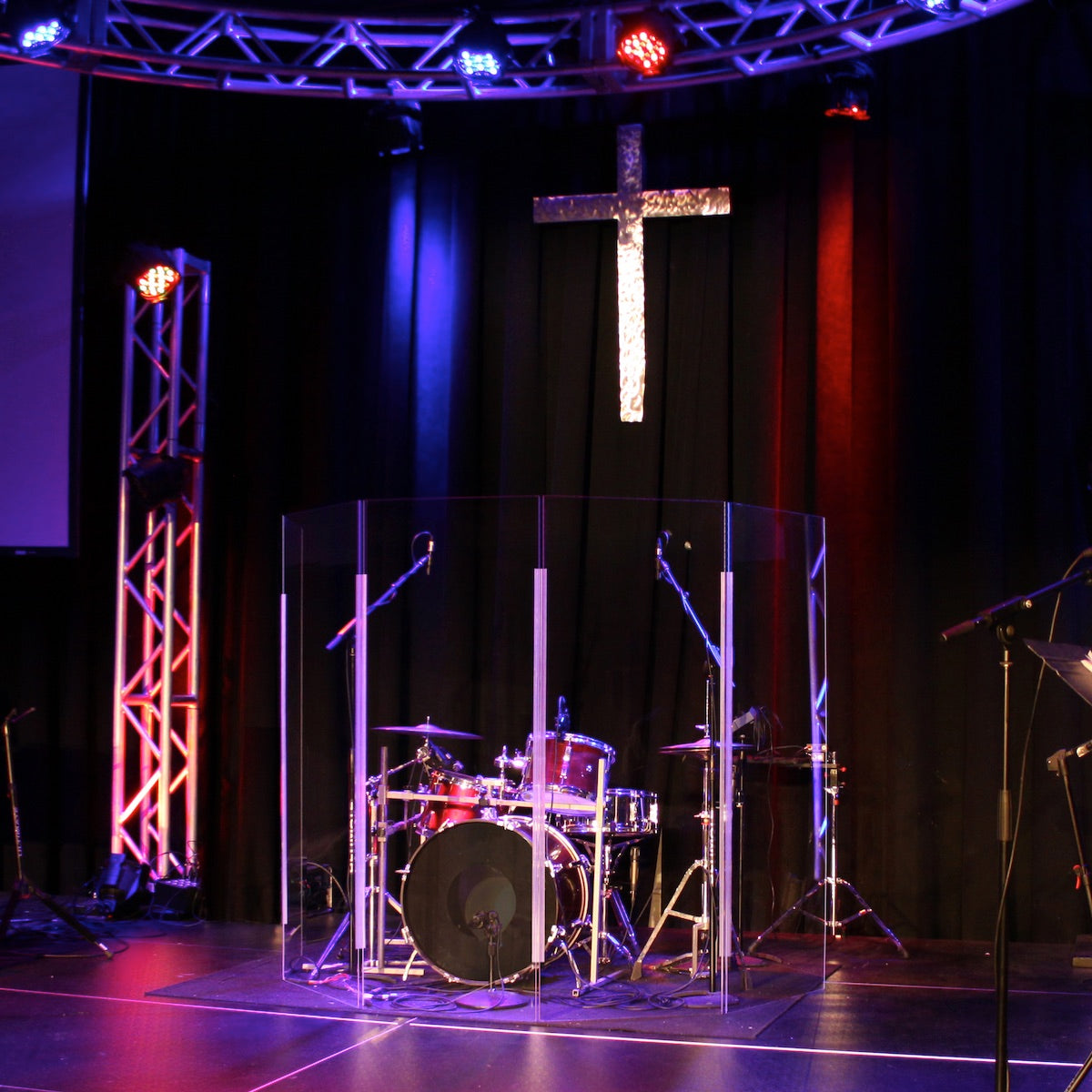 ClearSonic CSP-Lite LITE2466x5 - Economy Drum Shield System, in church