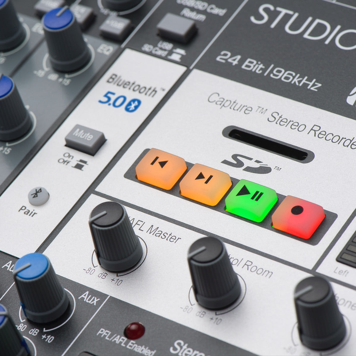 PreSonus StudioLive AR16c - 18-channel Analog USB-C Mixer with Effects, SD card slot closeup