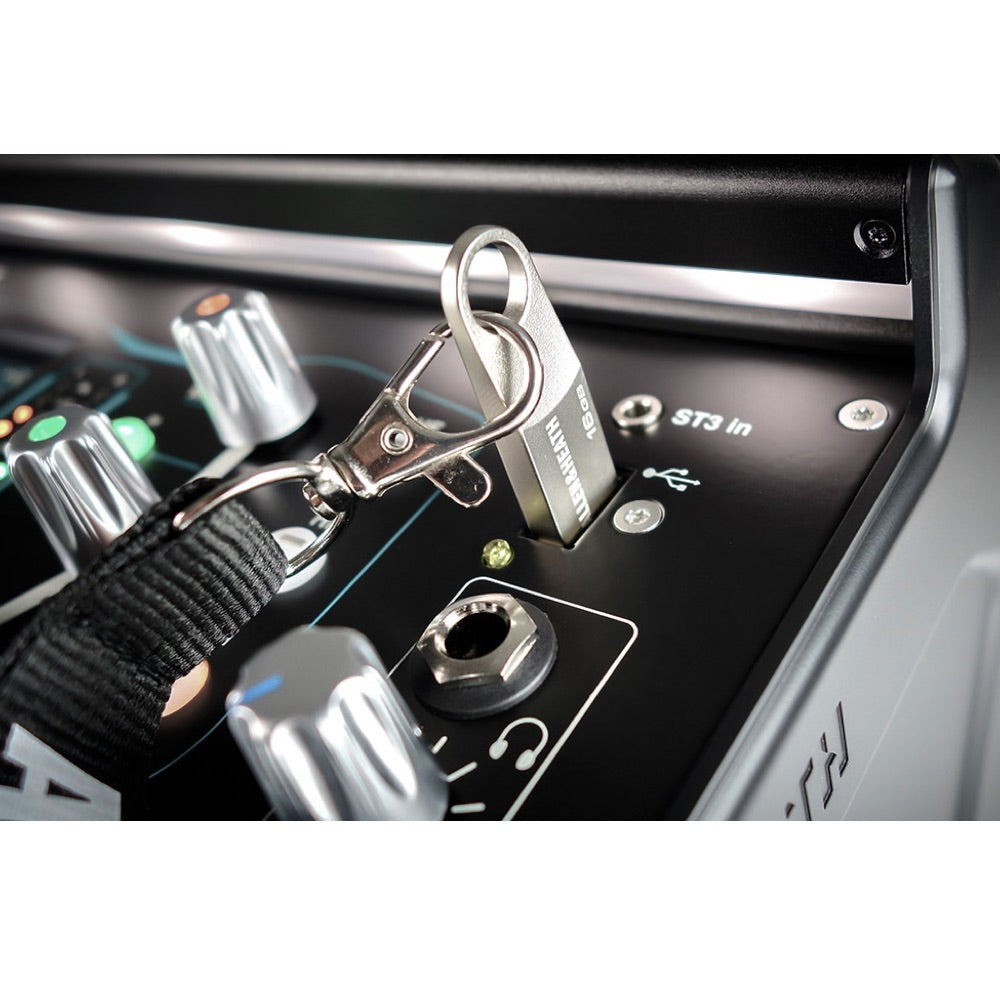 Allen & Heath SQ-5 48-channel Digital Mixer with 17 faders, USB detail