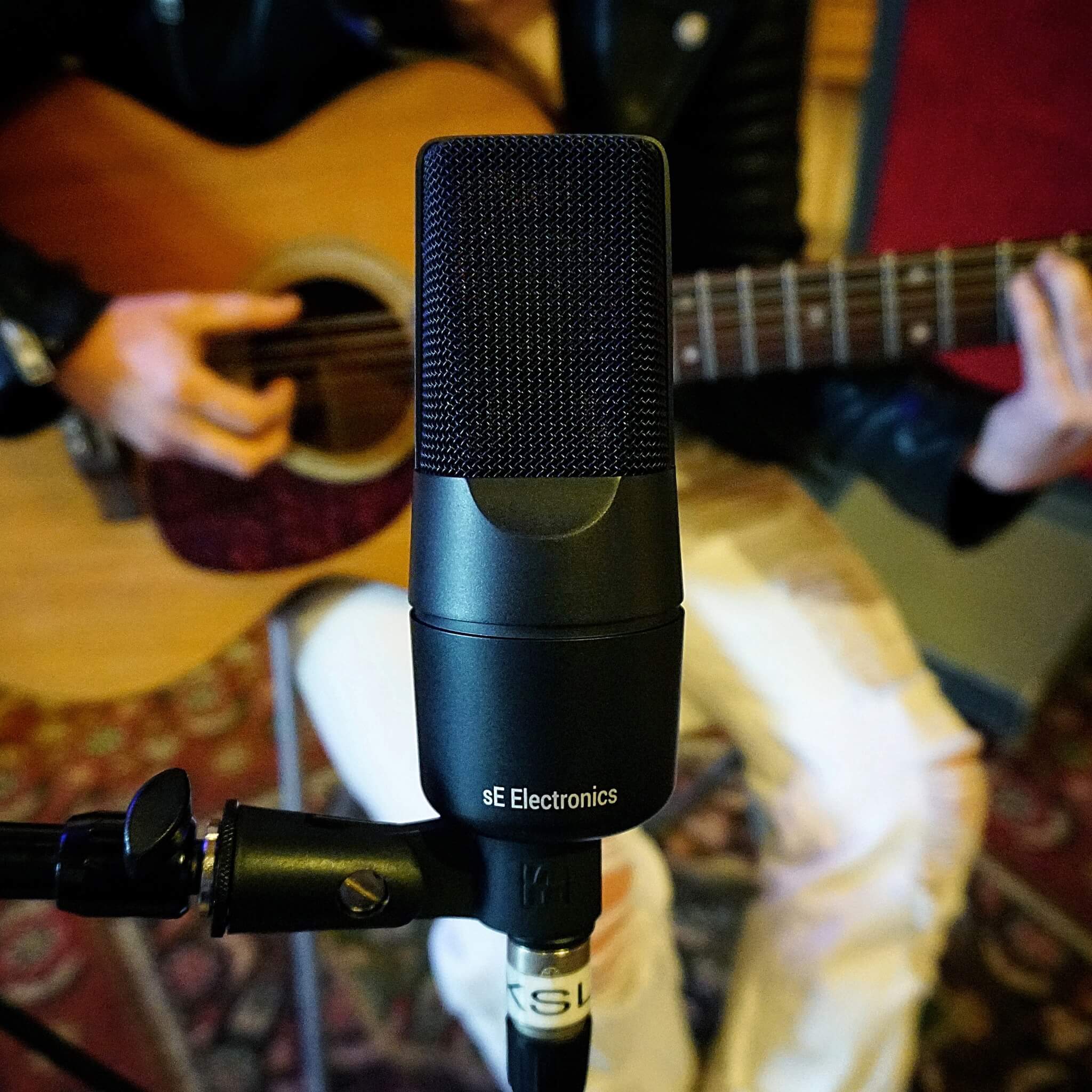sE Electronics X1 S - Large Condenser Microphone, in use guitar