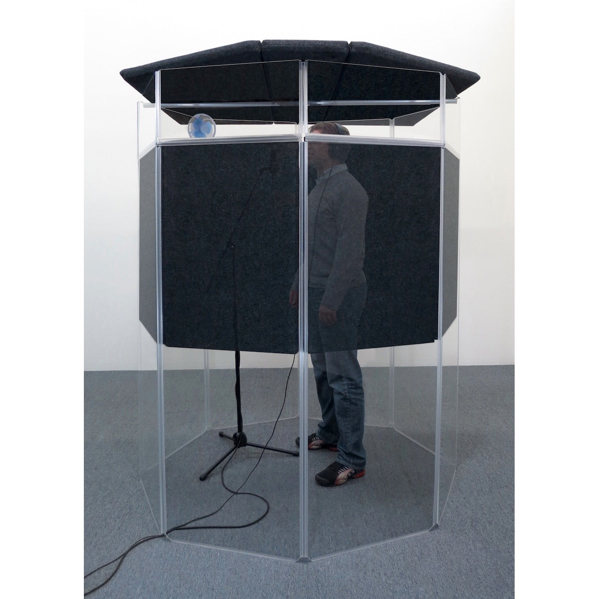 ClearSonic IPJ - IsoPac J Vocal Isolation Booth Package, with person