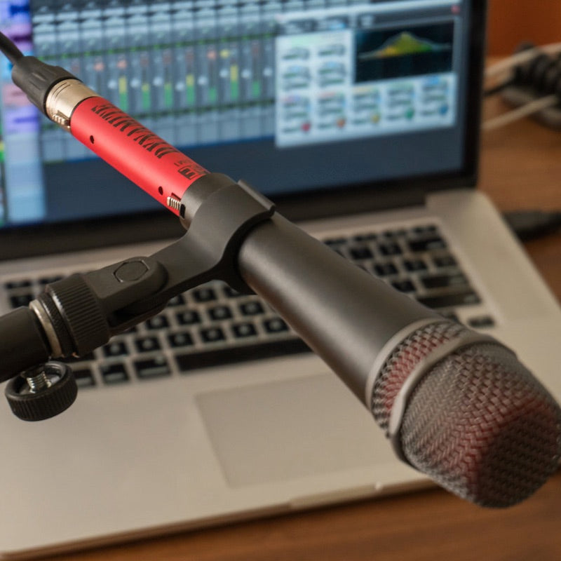 sE Electronics DM1 Dynamite - Active In-line Microphone Preamp